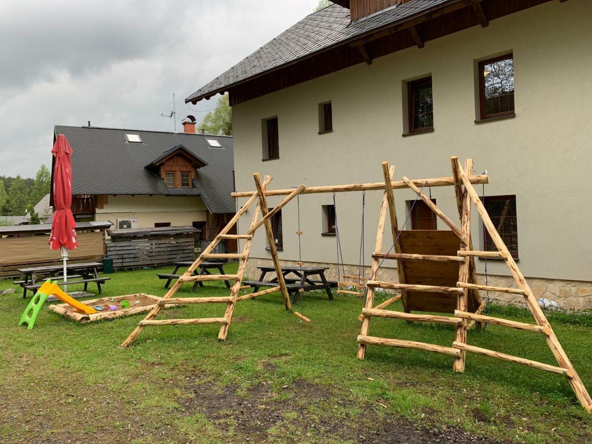 Penzion Sunski Hotel Harrachov Eksteriør billede